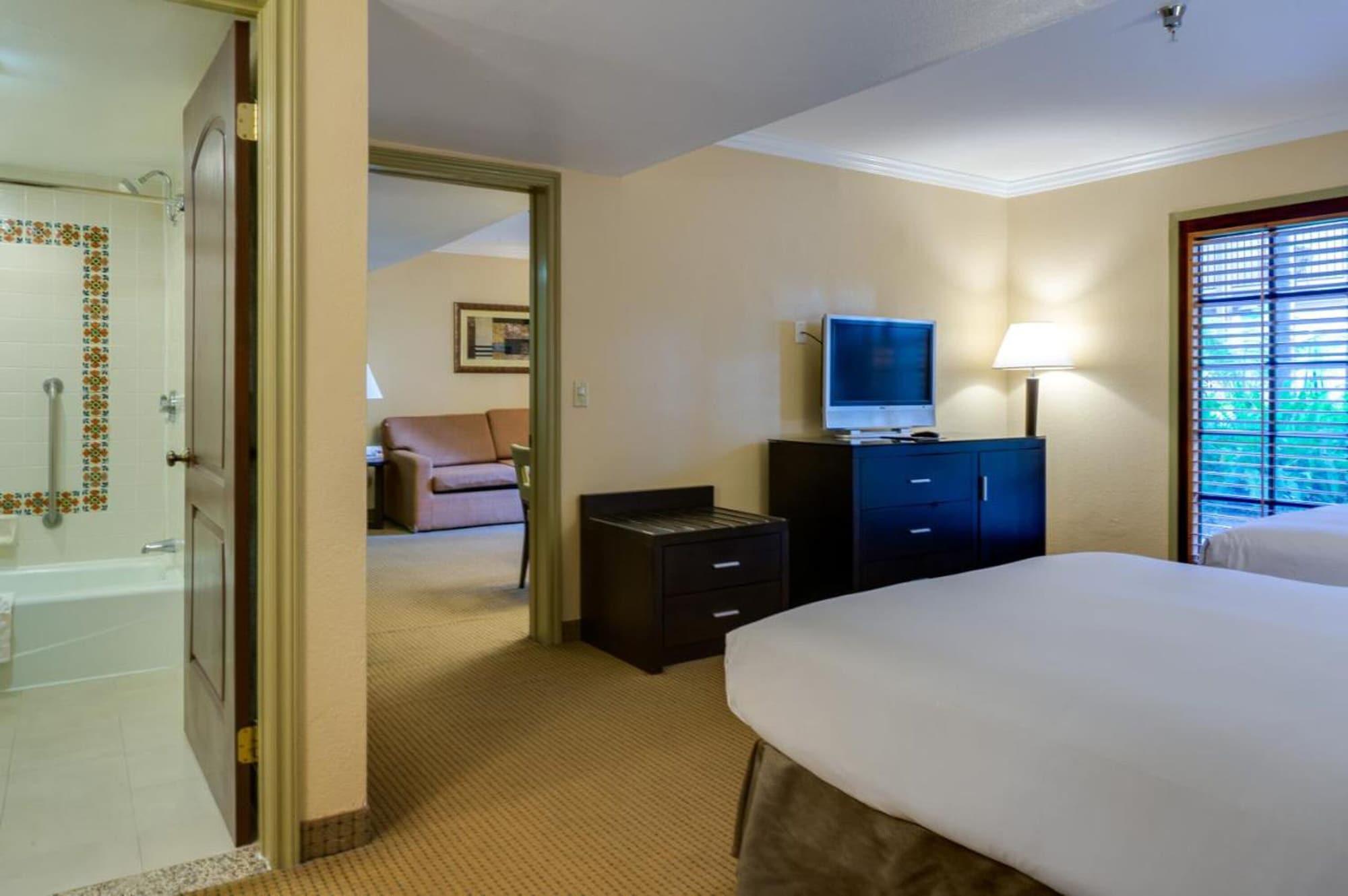 Buena Park Grand Hotel & Suites Екстериор снимка